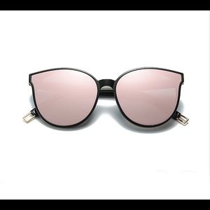 New Modern Oversized Flat Cateye Pink Mirrored Lenses Fashion Sunglasses